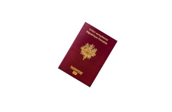 Passeport expiré en France : combien de temps est-il encore valable vraiment ? Terra-America