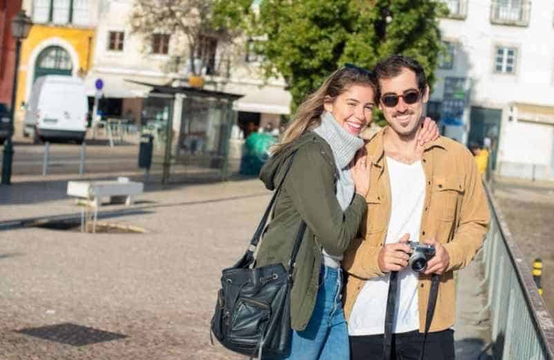 Combien de temps peut durer une visite de Saint-Cirq-Lapopie ? Terra America
