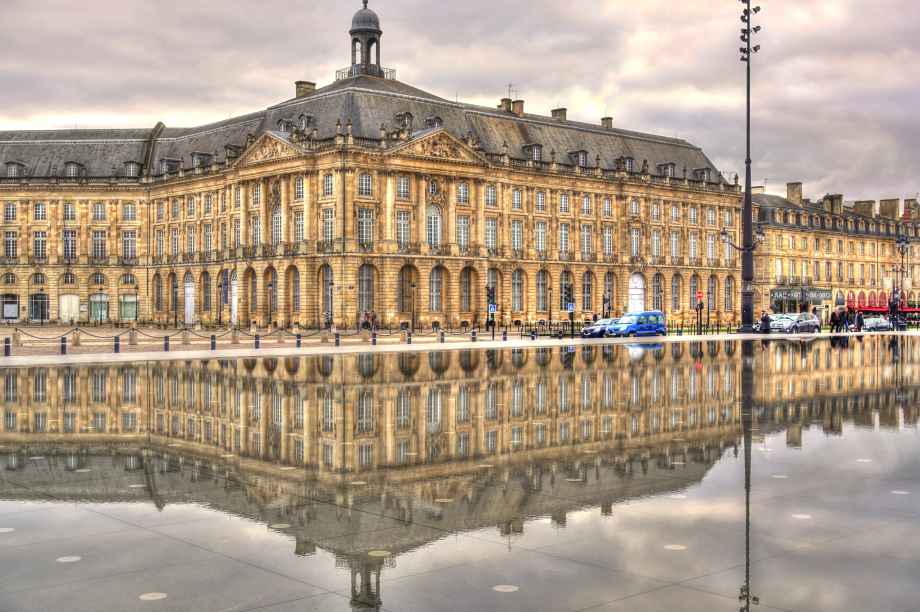 6. S'immerger dans l'art aux Bassins des Lumières-Terra America