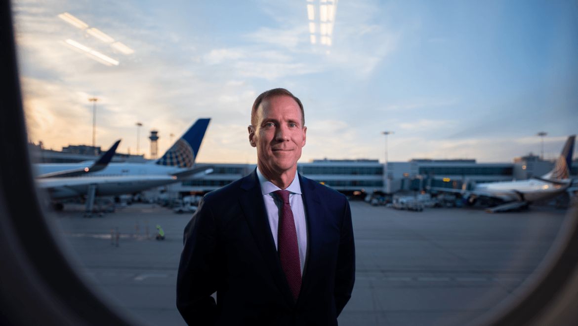 United CEO says global travel demand remains strong even as Middle East crisis expands