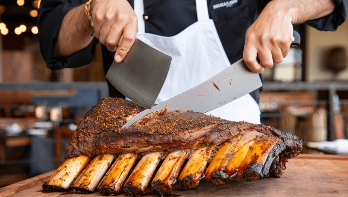 
							Brazilian Beef and GIGANTIC Ribs – Costelão Do Gaúcho (Curitiba)													