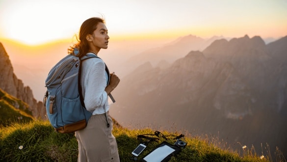 Video: Tech We ALWAYS Pack (And Why)