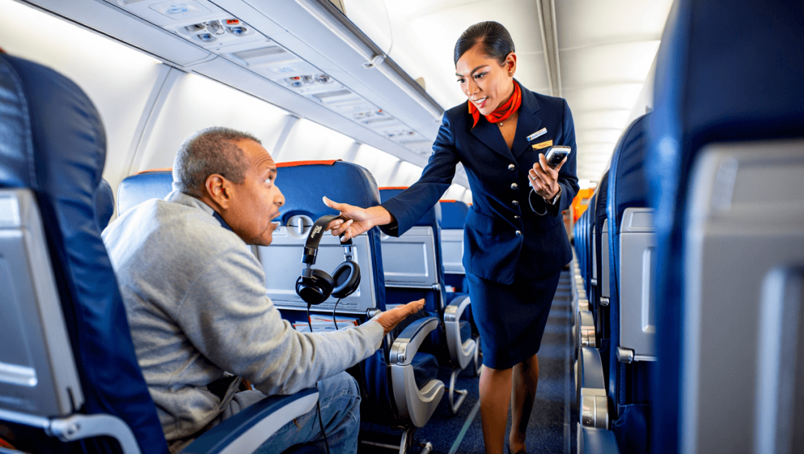 No headphones? United passengers could be barred from flying