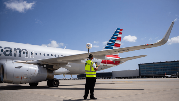 American to add Starlink Wi-Fi to its planes beginning in 2027