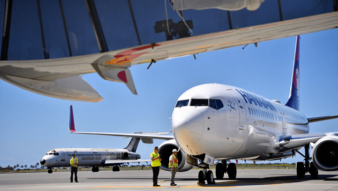 Hawaiian Airlines will switch to Boeing 737s for island-hopping flights, phase out 717s